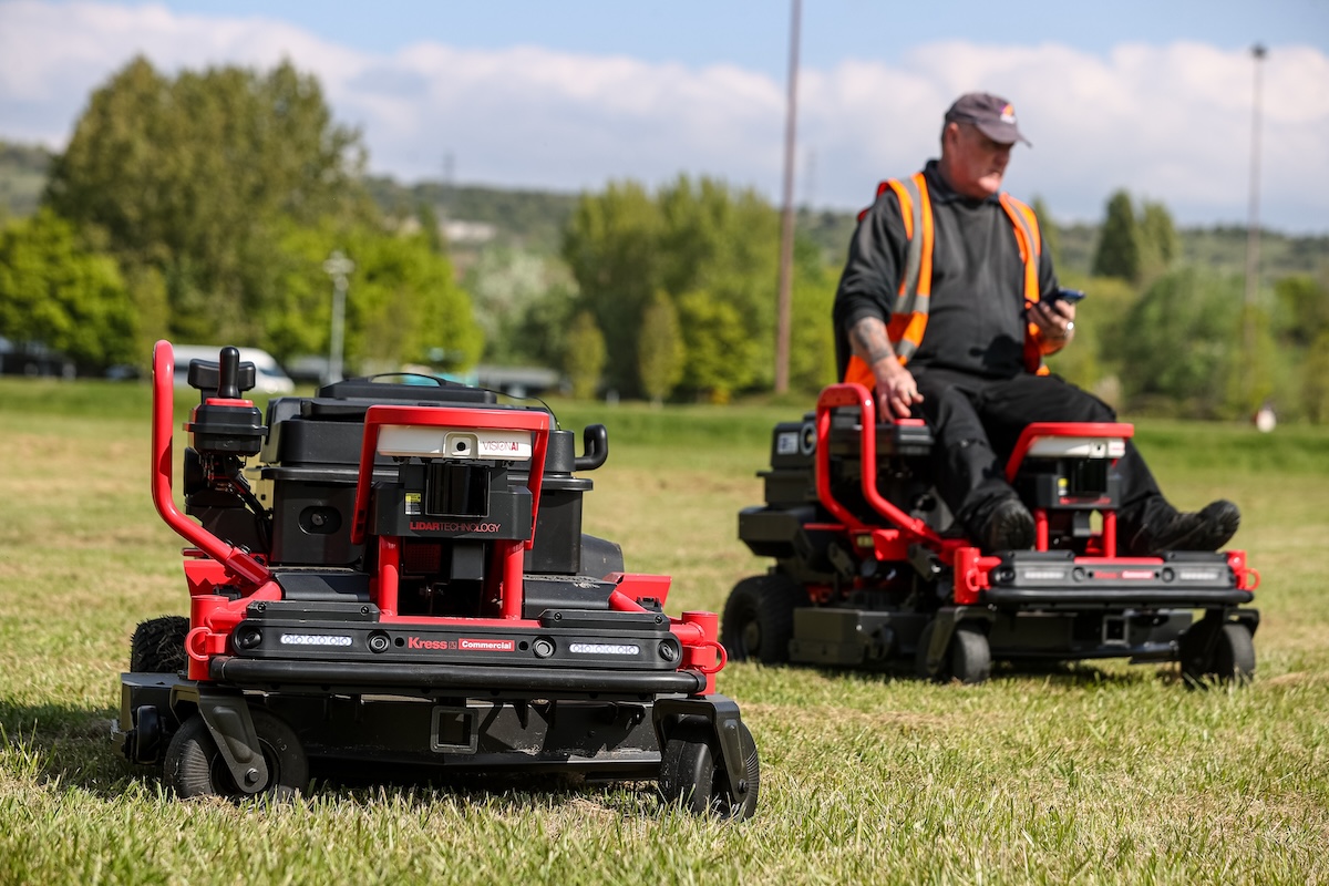 Mitie and Kress Launch One of the UK's Largest Autonomous Mowing Deployments